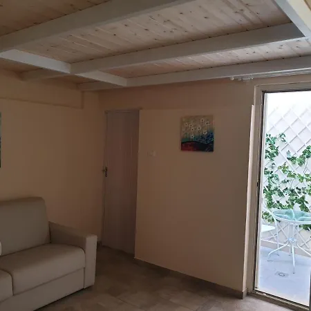 La Petite Maison * Syracuse